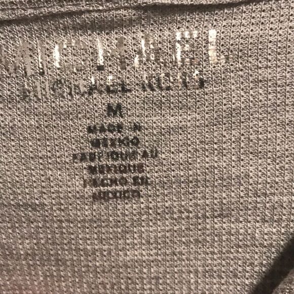 🎉Last one left 🎉Micheal KORS Sweater 🎀 - Picture 5 of 8